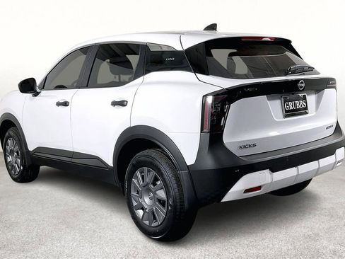 Used 2026 Nissan Kicks S FWD image 6