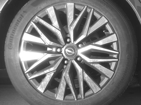Used 2025 Nissan Altima 2.5 SV FWD image 18