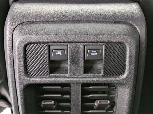 New 2025 Ford Bronco Outer Banks image 33