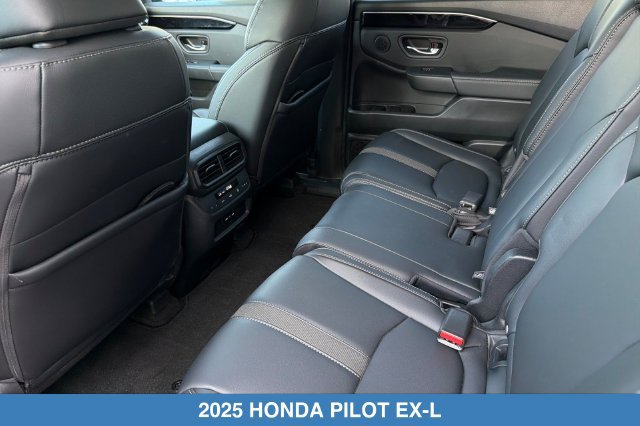 Certified 2025 Honda Pilot EX-L image 14