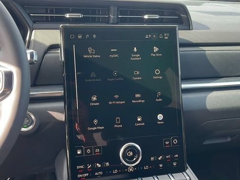 New 2027 GMC Terrain Elevation w/ Elevation Premium Package FWD image 19