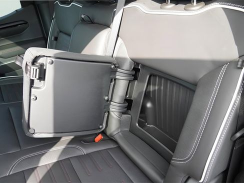 New 2026 GMC Sierra 1500 AT4X image 39