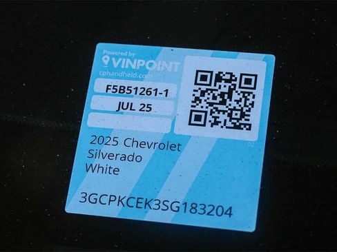 Used 2025 Chevrolet Silverado 1500 Custom Trail Boss w/ Dark Appearance Package image 29