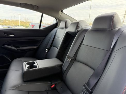 Used 2025 Nissan Altima 2.5 SR w/ SR Premium Package image 31