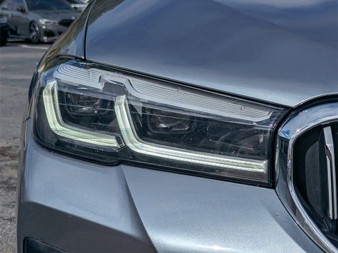 Used 2022 BMW 530i xDrive w/ M Sport Package image 29