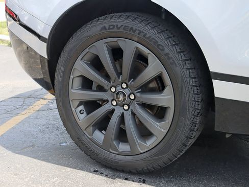 Used 2018 Land Rover Range Rover Velar R-Dynamic SE image 6