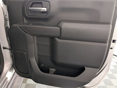 Used 2023 Chevrolet Silverado 2500 Custom w/ Custom Value Package image 29