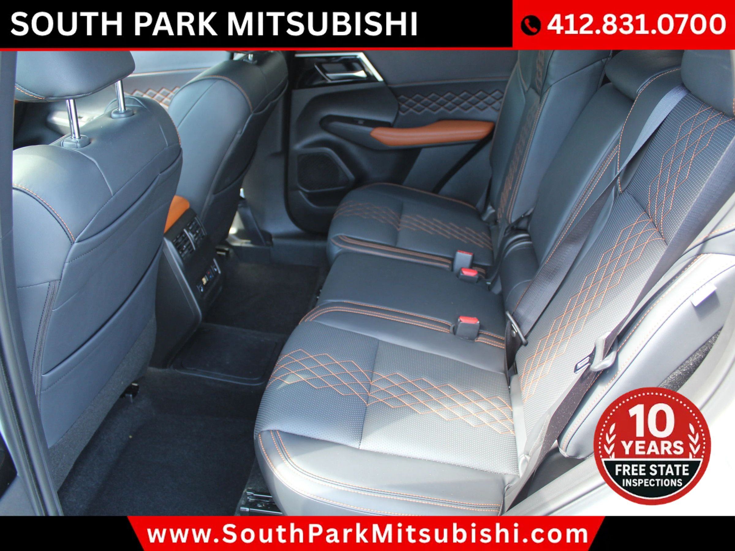 Used 2025 Mitsubishi Outlander 4WD Plug-In Hybrid image 15