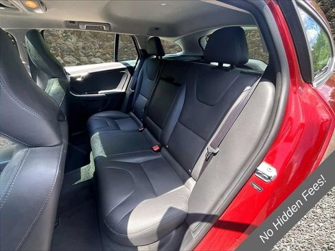 Used 2017 Volvo V60 T5 Premier w/ Convenience Package AWD/4WD image 24