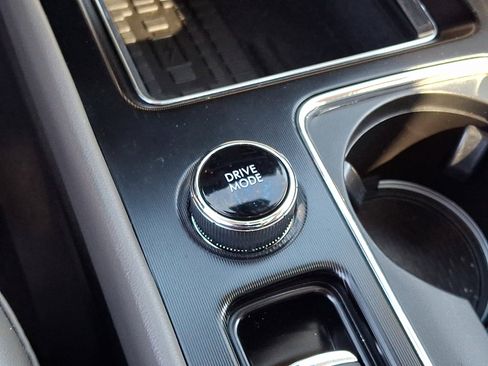 Used 2023 Lincoln Corsair AWD w/ Equipment Group 101A image 24