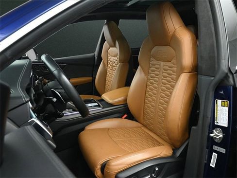 Used 2022 Audi RS Q8 w/ Luxury Package image 10