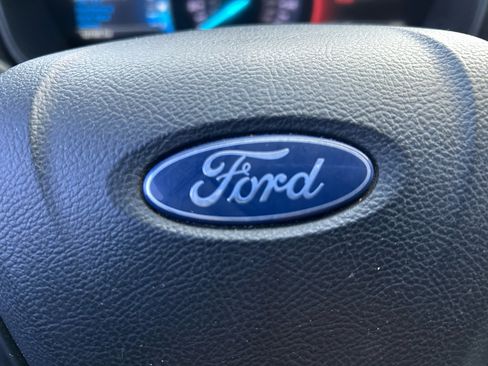 Used 2018 Ford Fusion SE w/ Equipment Group 201A image 20