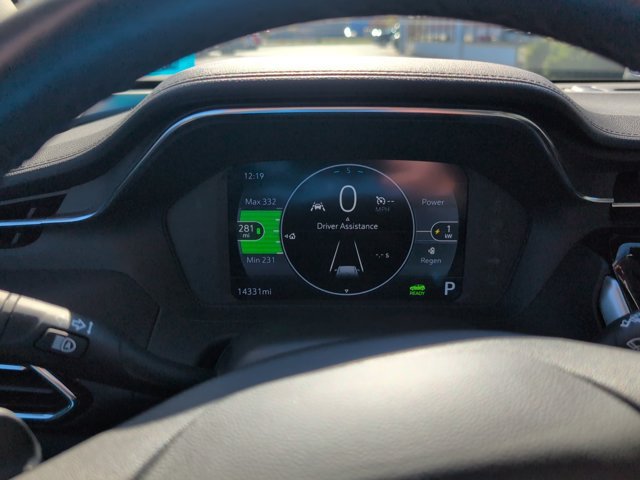 Used 2023 Chevrolet Bolt EUV LT w/ Comfort Package FWD image 35