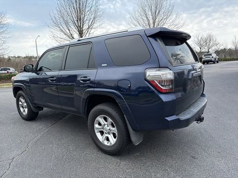 Used 2014 Toyota 4Runner SR5 image 4