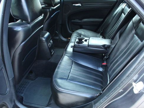 Used 2016 Chrysler 300 S AWD/4WD image 17