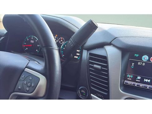 Used 2019 GMC Yukon Denali w/ Denali Ultimate Black Edition AWD/4WD image 16