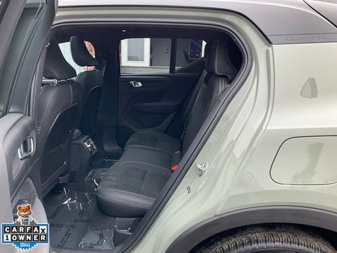 Used 2023 Volvo XC40 Recharge Plus w/ Protection Package Premier AWD/4WD image 26