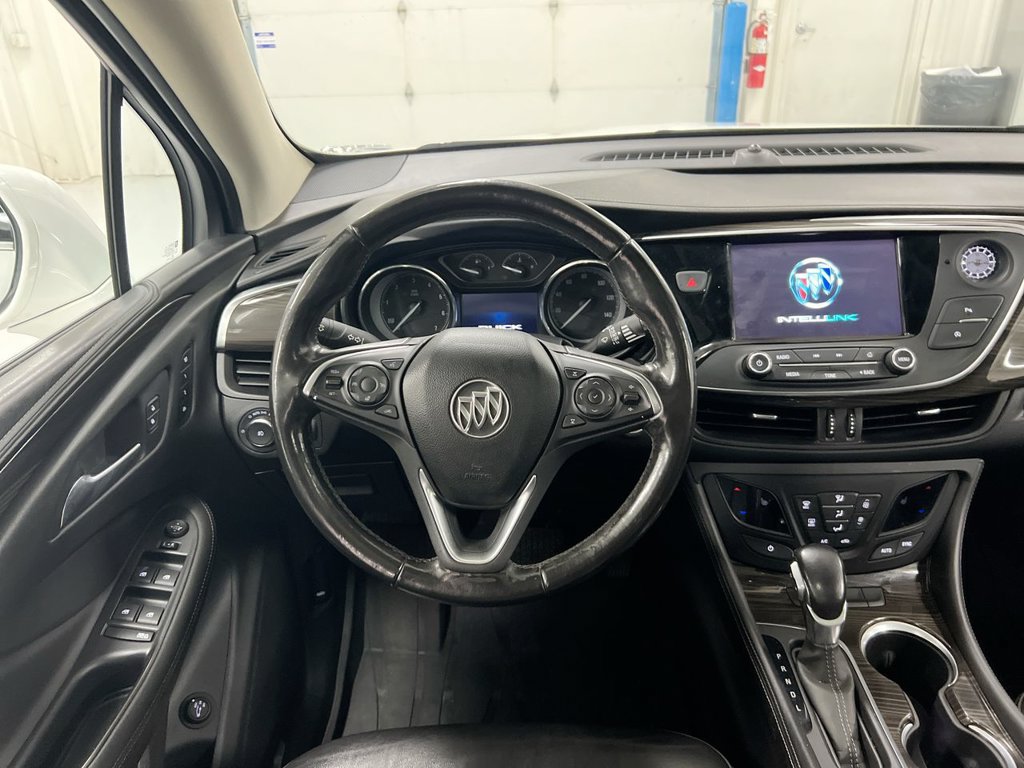 Used 2020 Buick Envision Essence FWD image 11