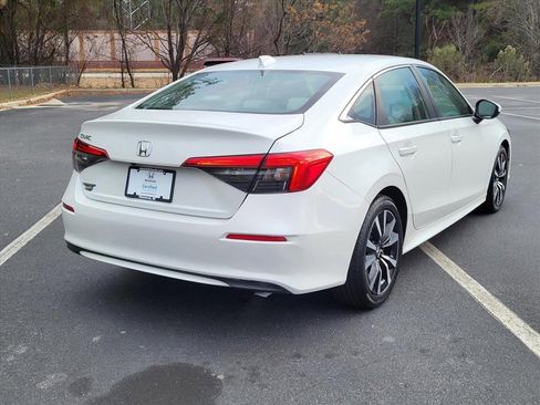 Certified 2024 Honda Civic EX image 2