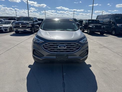 Used 2022 Ford Edge SE image 4