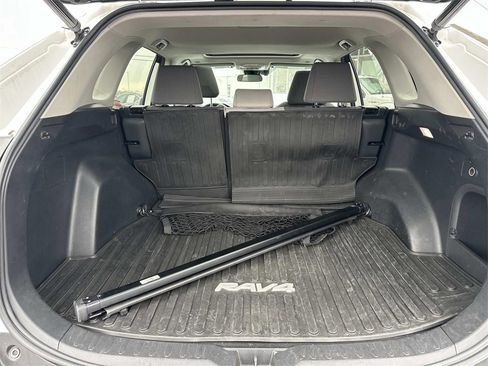 Used 2023 Toyota RAV4 XLE image 10