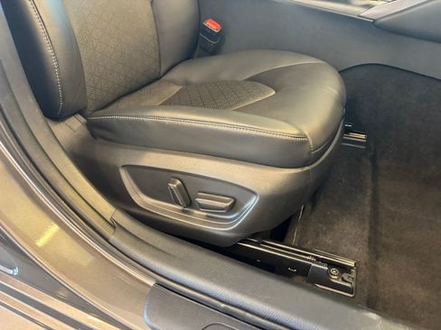 Used 2021 Toyota Camry XSE FWD image 22