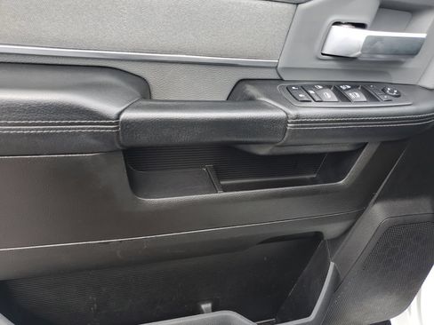 Used 2019 RAM 2500 Big Horn AWD/4WD image 18