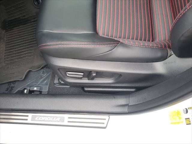 Certified 2026 Toyota Corolla XSE FWD image 18