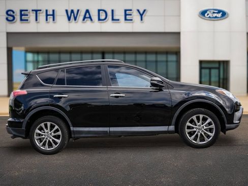 Used 2018 Toyota RAV4 Limited FWD image 8