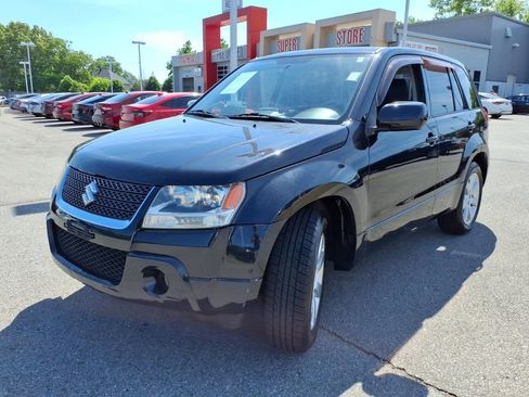 Used 2012 Suzuki Grand Vitara Premium RWD image 16