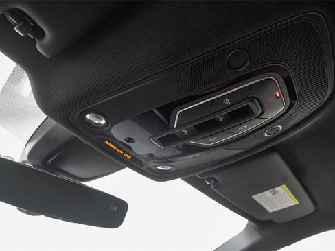 Used 2025 Audi Q5 2.0T Premium w/ Convenience Plus Package image 28