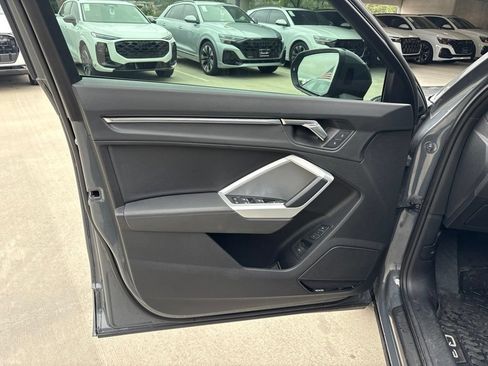 Used 2024 Audi Q3 2.0T Premium Plus AWD/4WD image 10