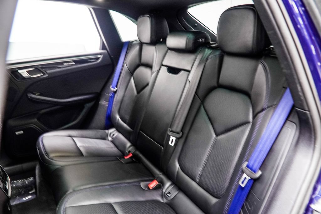 Used 2023 Porsche Macan S AWD/4WD image 48