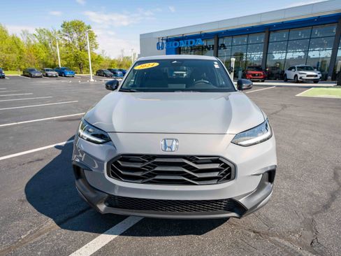Certified 2024 Honda HR-V Sport image 2