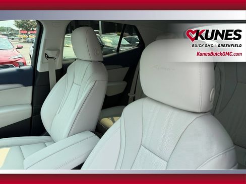 New 2026 Buick Envision Avenir AWD/4WD image 41