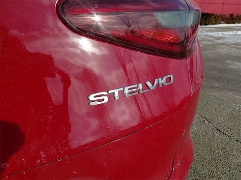 Used 2020 Alfa Romeo Stelvio Sport w/ Cold Weather Package image 11