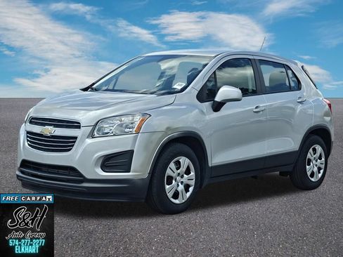 Used 2016 Chevrolet Trax LS FWD image 13