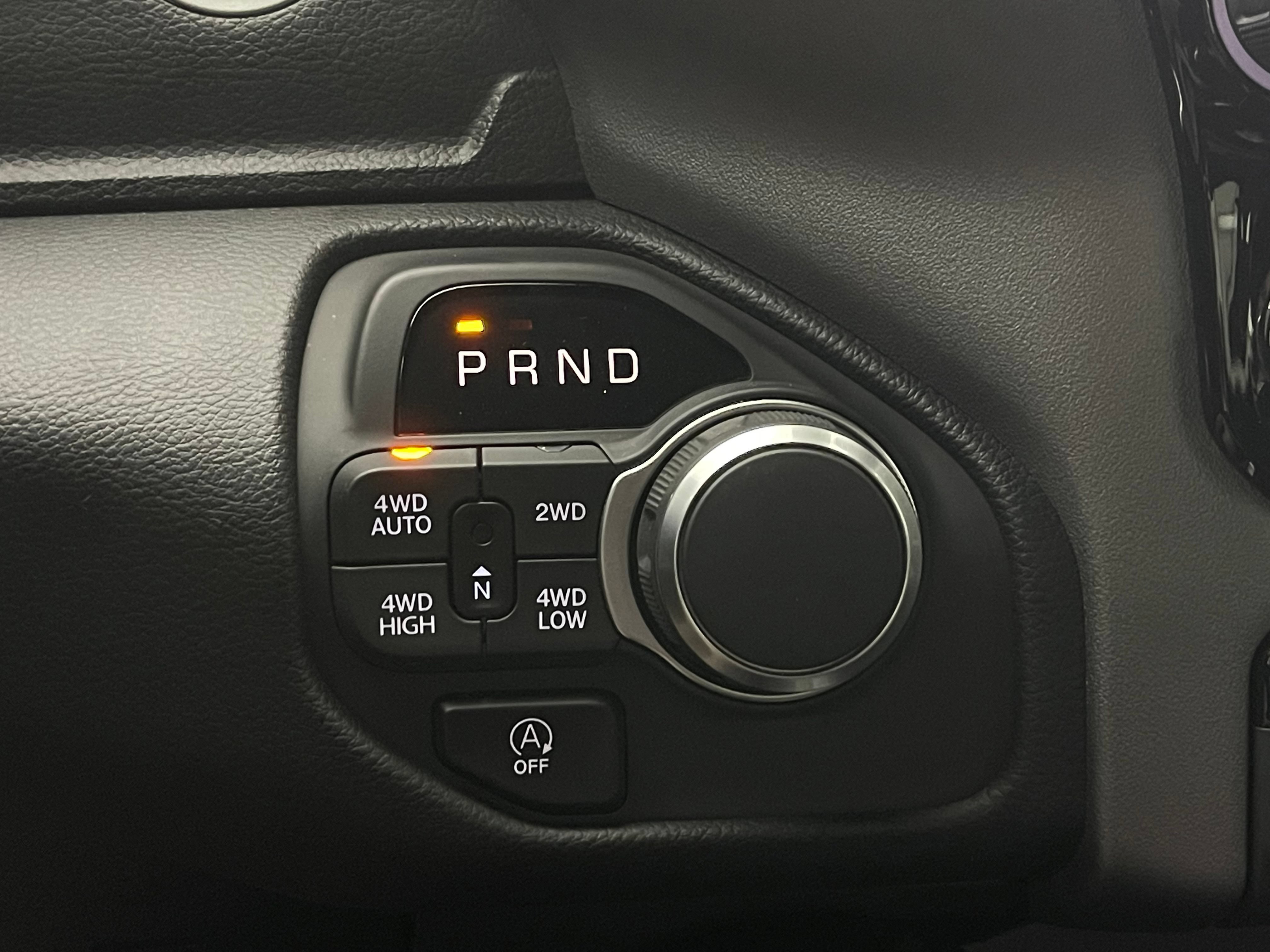 Used 2025 RAM 1500 Big Horn AWD/4WD image 23