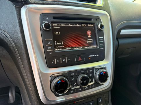 Used 2014 GMC Acadia SLT image 14