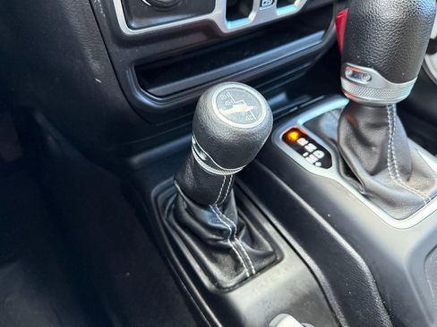 Used 2018 Jeep Wrangler Unlimited Sahara w/ Dual Top Group image 26