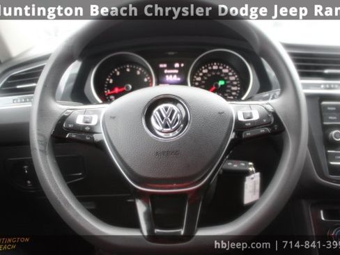 Used 2021 Volkswagen Tiguan S image 14