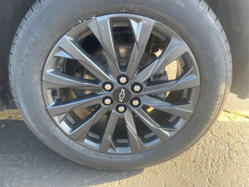 Used 2022 Chevrolet Traverse RS AWD/4WD image 39
