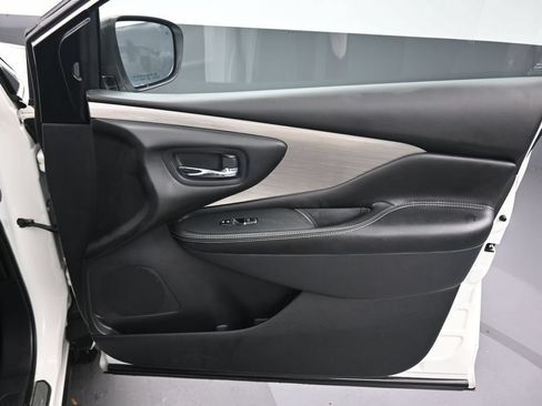 Used 2018 Nissan Murano SL AWD/4WD image 39