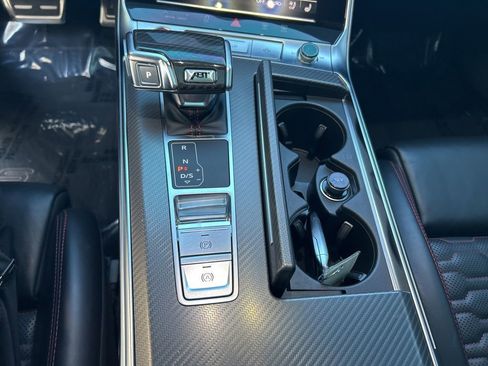 Used 2022 Audi RS 6 image 55