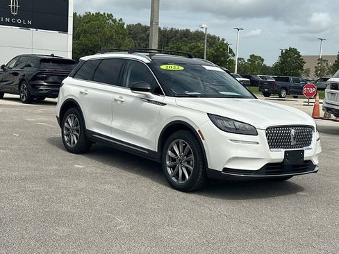 Certified 2022 Lincoln Corsair AWD w/ Premium Package image 5