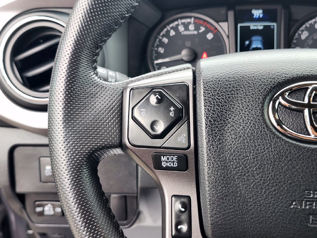Used 2023 Toyota Tacoma TRD Off-Road AWD/4WD image 28