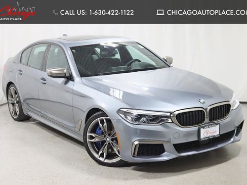 Used 2019 BMW M550i xDrive w/ Dynamic Handling Package image 1