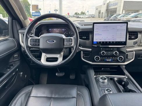 Used 2024 Ford Expedition Max XLT AWD/4WD image 15
