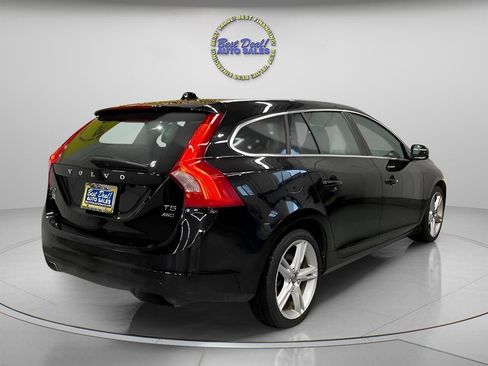 Used 2016 Volvo V60 T5 Premier AWD/4WD image 5