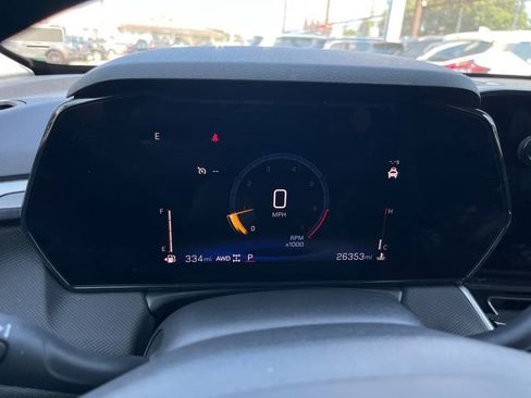 Used 2025 Chevrolet TrailBlazer LT image 12